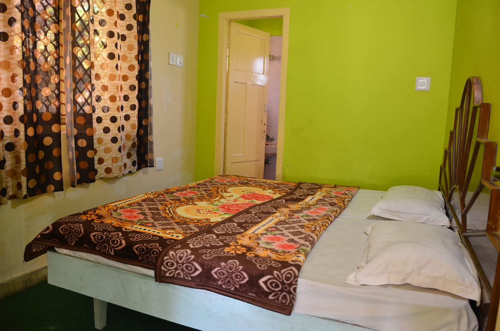 WhatsApp Image 2023-12-12 at 5.47.01 PM